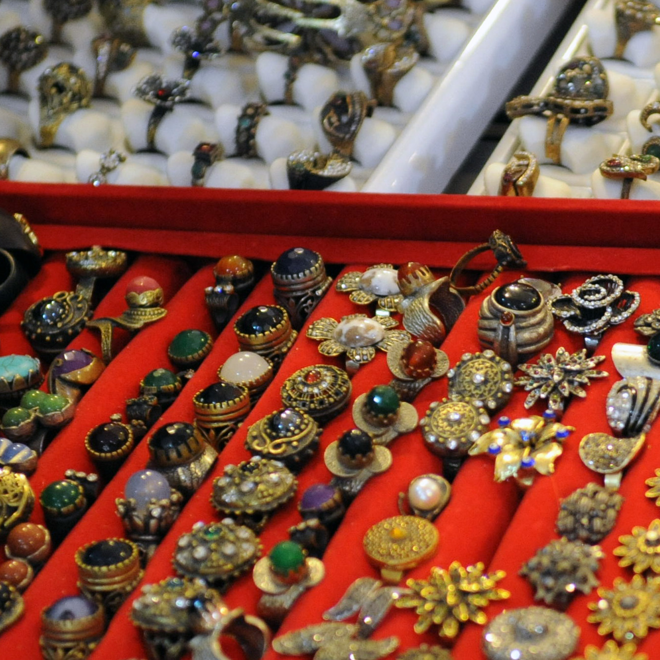 Biżuteria z Turcji bez tajemnic na blogu sklepu Korallo