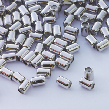 Zapięcie stoper z silikonem do cienkich sznureczków walec srebrny 5x4mm