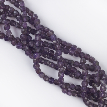 Ametyst kostka fasetowana 4,5mm