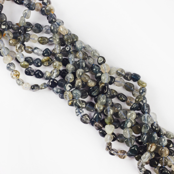 Kryształ górski z rutylem bryłka nieregularna 5-12mm