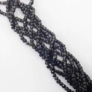 Czarny turmalin kostka fasetowana 5,5mm