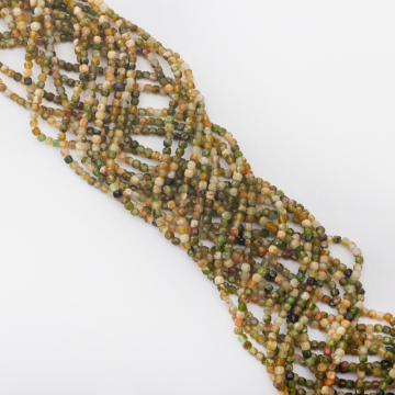 Tsaworyt kostka fasetowana 2,5x2,5mm