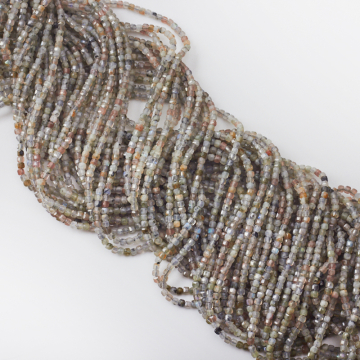 Labradoryt kostka fasetowana 2mm