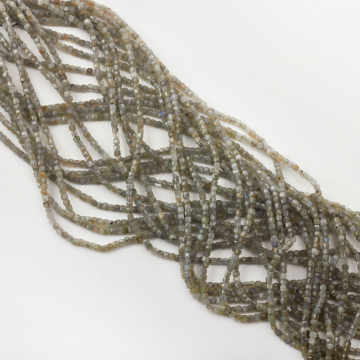 Labradoryt kostka fasetowana 2,5x2,5mm