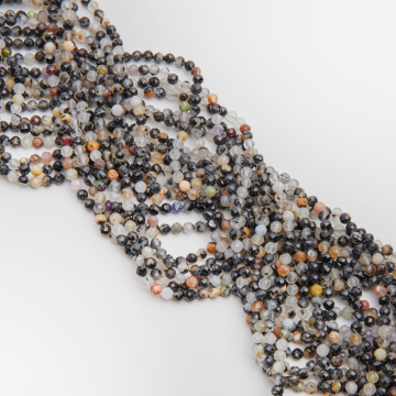 Czarny turmalin kulka fasetowana 4,5mm