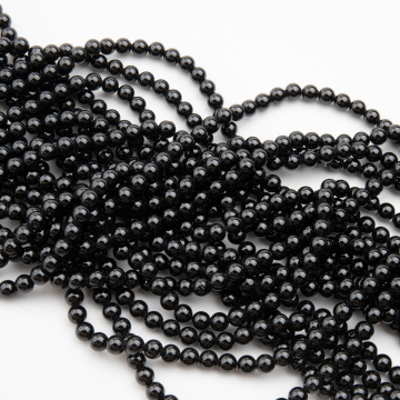 Spinel kulka gładka 4mm