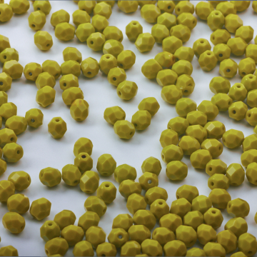 Fire-Polish Opaque Olivine (53400)  6mm