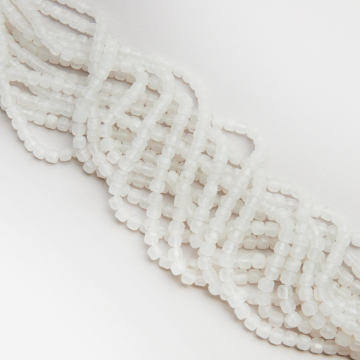 Kryształ górski kostka fasetowana 5mm