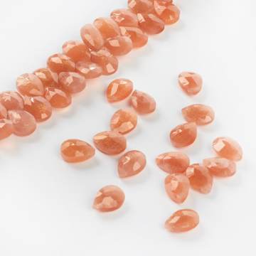 Brioletka briolette fasetowana kamień słoneczny 9,5-10mm