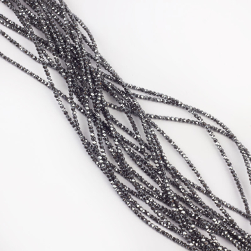 Hematyt platerowany kulka fasetowana 16cut natural 2mm - na sznurze