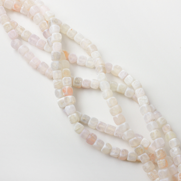 Agat kostka nieregularna biała 6,5-8,5mm