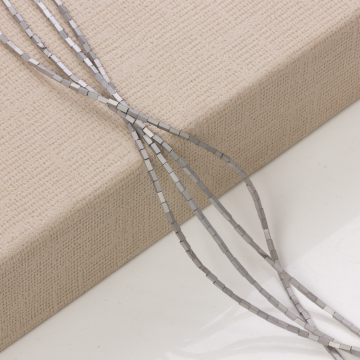 Hematyt platerowany słupek kwadratowy mat silver 3x1,5mm