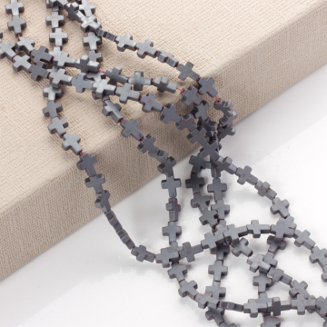 Hematyt krzyż mat natural 10x8mm