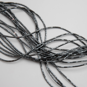 Hematyt walec sześciokątny natural 4x2mm