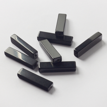 Onyks słupek zawieszka 40mm