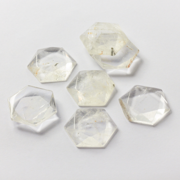 Kryształ górski zawieszka heksagon fasetowana 31mm