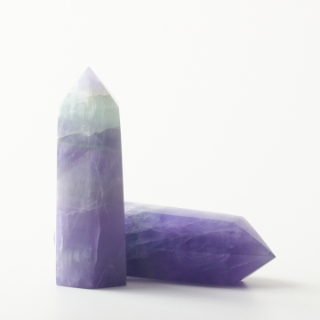 Słupek z fluorytu duży 8-10cm Słupek z fluorytu duży 8-10cm