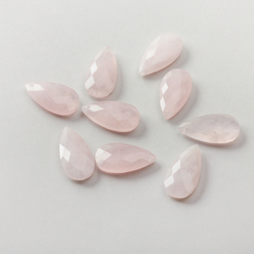 Kryształ górski różowy zawieszka łezka fasetowana 25mm