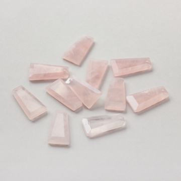 Kryształ górski zawieszka trapez fasetowany 24-26mm