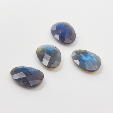 Labradoryt łezka fasetowana 29mm
