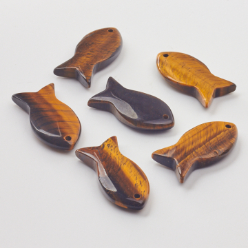 Tygrysie oko zawieszka rybka 39,5mm