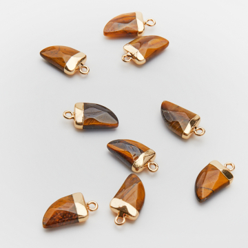 Tygrysie oko kieł w okuciu zawieszka 10,5-16,5mm