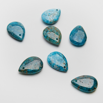 Apatyt łezka gładka zawieszka 25x18mm