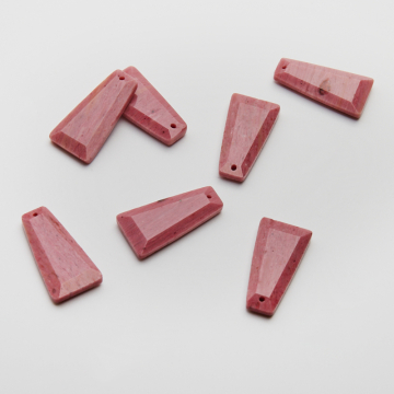 Rodonit trapez fasetowany zawieszka 25x13mm