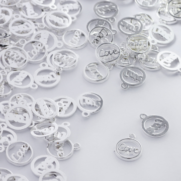 Metalowa zawieszka kółko z napisem love 10mm