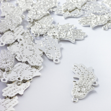 Zawieszka metalowa ręka fatimy 19mm