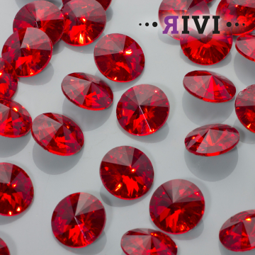 Kaboszon kryształowy siam 16mm