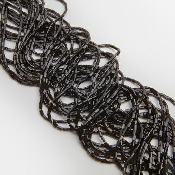 Kryształki słupki fasetowane jet 2,5x4,5mm