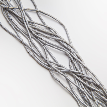 Kryształki słupek gładki mat silver 2,5x5mm