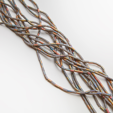 Kryształki słupek gładki mat half gold 2,5x5mm