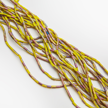 Kryształki słupek gładki mat yellow bronze 2,5x5mm