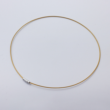 Linka stalowa z zapięciem 45cm oliwkowa 1mm