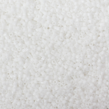 Koraliki Miyuki Delica Opaque Chalk White 11/0