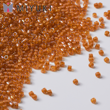 Koraliki Miyuki Delica 11/0 Lined Topaz Yellow AB