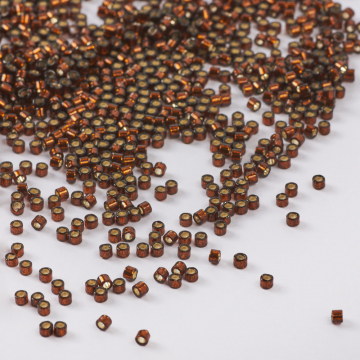 Koraliki Miyuki Delica 11/0 Dyed Silver Lined Smoked Topaz 11/0