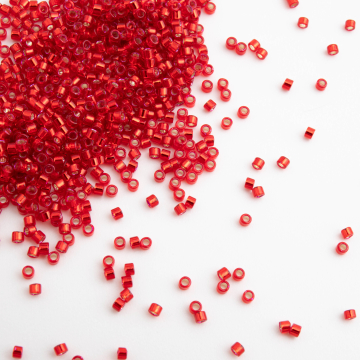 Koraliki Miyuki Delica 11/0 Silver Lined Red/Dyed