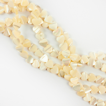 Masa perłowa opalizująca serce 10mm