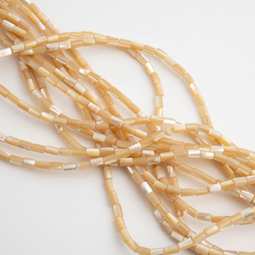 Masa perłowa słupek beżowy opalizujący 3x5mm