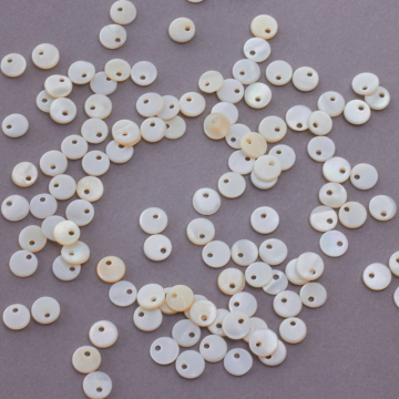 Zawieszka z masy perłowej kółko 6,5mm