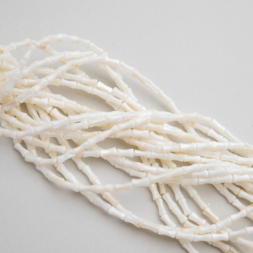 Masa perłowa kosteczki białe 4x8mm