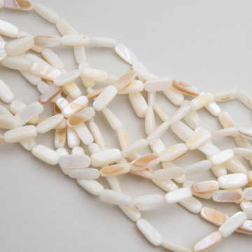 Masa perłowa wrzeciono białe 16x5mm