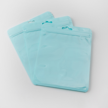 Woreczek z zamknięciem strunowym pastelowy miętowy 15x12cm