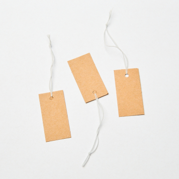 Metka z gumką do bizuterii brązowa 20x40mm