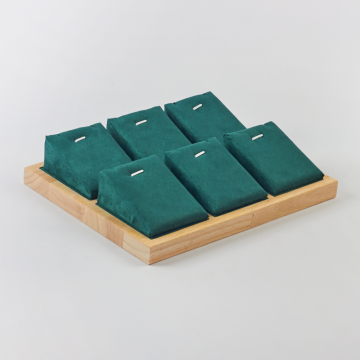 Ekpozytor na 6 naszyjników 24,5x18,5x5cm