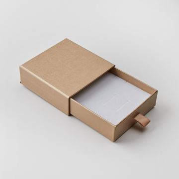 Pudełka ozdobne wysuwane złote 9x9cm