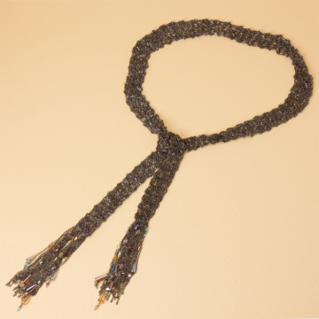 Szal z plecionych łańcuszków 105cm